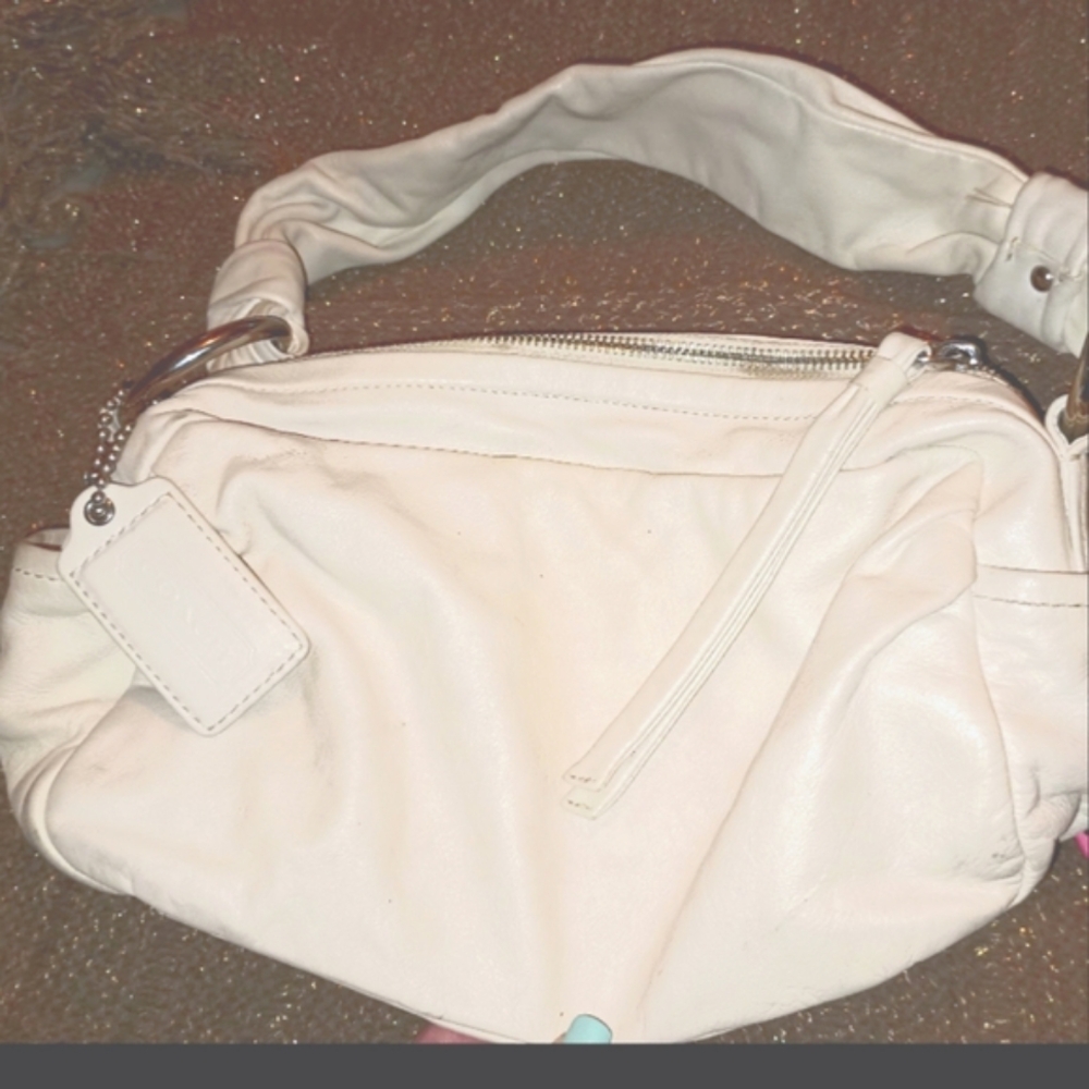 White/Ivory Leather Vintage Coach Bag (perfect interior/ well loved) FINAL PRICE